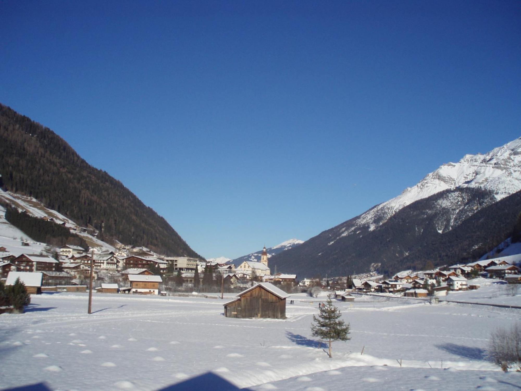 Pension Nigella Neustift im Stubaital Exterior foto